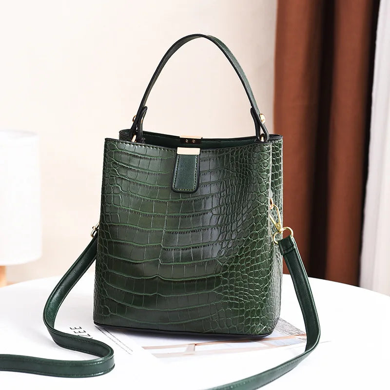 Yogodlns Retro Alligator Bucket Bags Women Crocodile Handbag Large Capacity Crossbody Bag New Shoulder Messenger Bag Phone Purse