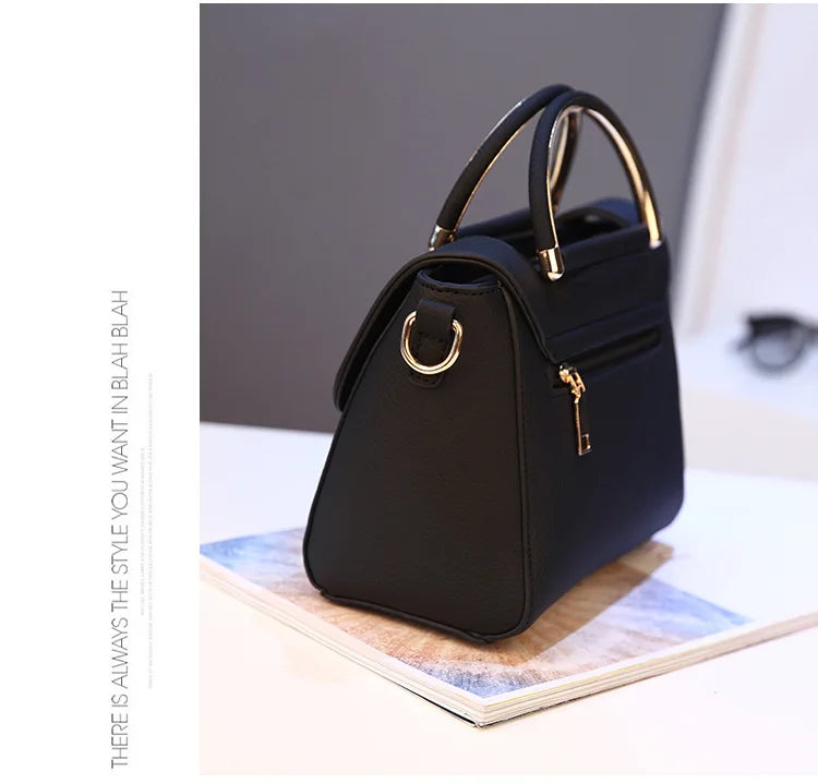 Women Bags Luxury Handbags Famous Designer Women Messenger Bags Casual Tote Designer High Quality 2019 NEW Interior Slot Pocket