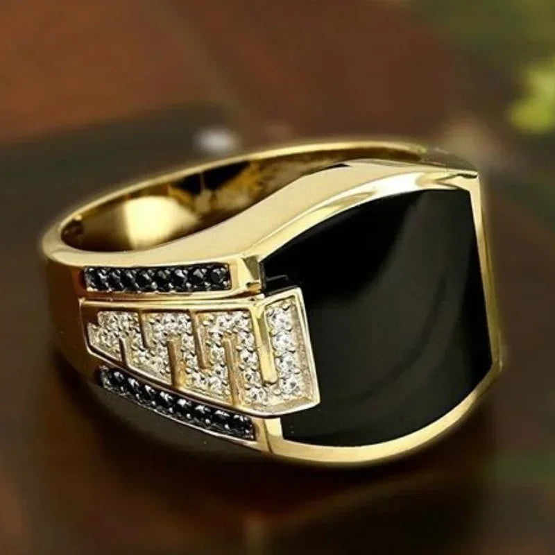 Classic Men's Ring Fashion Metal Gold Color Inlaid Black Stone Zircon Punk Rings for Men Engagement Wedding Luxury Jewelry