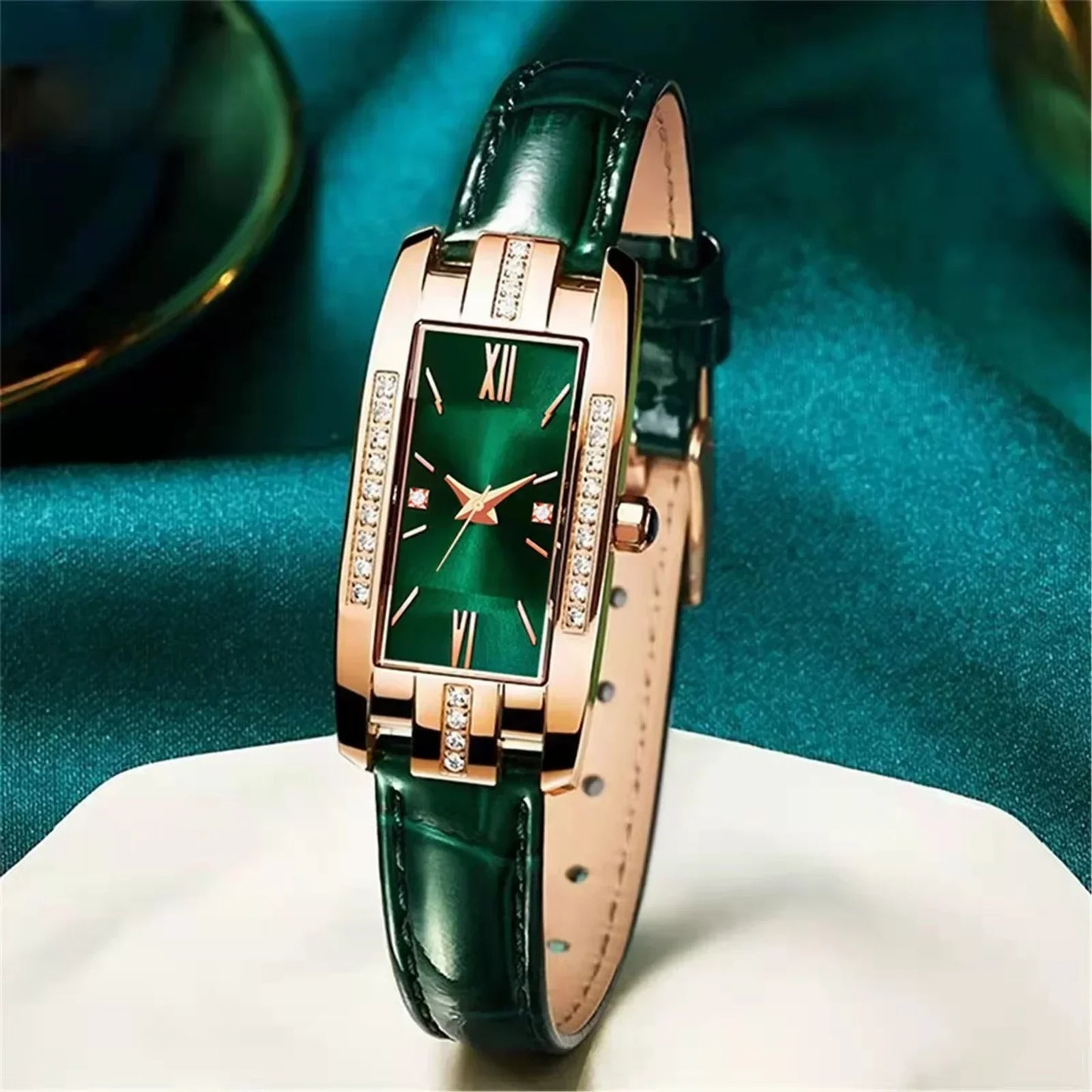 WOKAI high quality classic retro women's belt quartz square green quartz watch Student women's wear clock luxury style