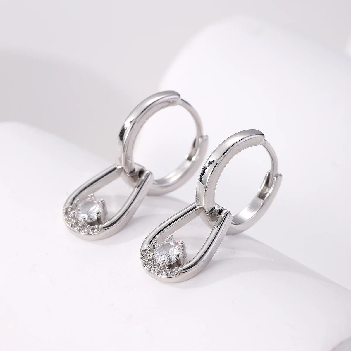 Fashion ring zirconia pendant earrings ladies high-grade jewelry daily wear female popular accessories for men and women