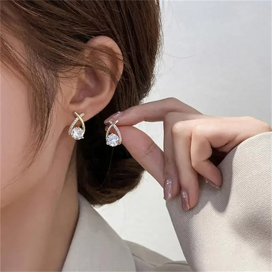 Ladies Jewelry Stylish Design Exquisite Women's Earrings for Gifts Crystal Stud Earrings Elegant Accessories Best Selling Slim