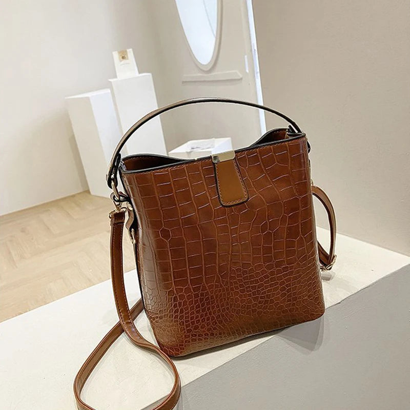 Vintage Alligator Leather Handbag Shoulder Crossbody Bags Fashion Female Bucket Bag Large Capacity Women Tote Bag