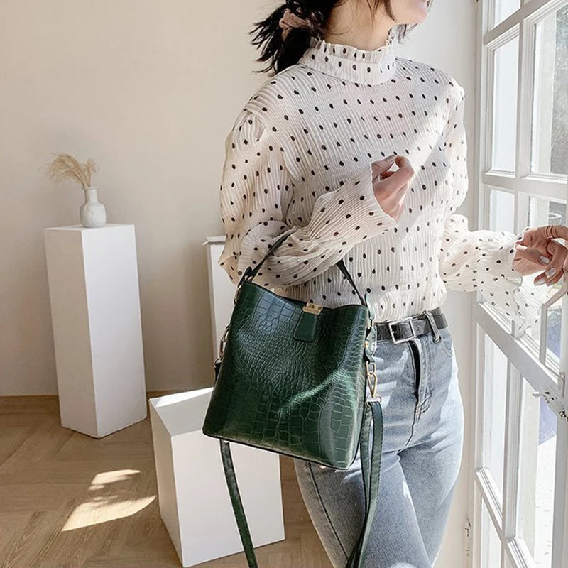 Vintage Alligator Leather Handbag Shoulder Crossbody Bags Fashion Female Bucket Bag Large Capacity Women Tote Bag