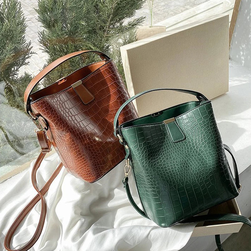 Vintage Alligator Leather Handbag Shoulder Crossbody Bags Fashion Female Bucket Bag Large Capacity Women Tote Bag