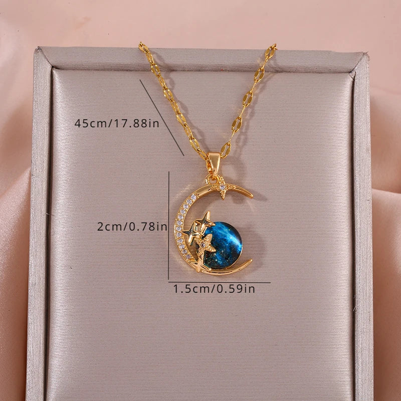 Fashionable Y2K Blue Planet Star Pendant Necklace Gives Women A Sense of Luxury and Niche Design