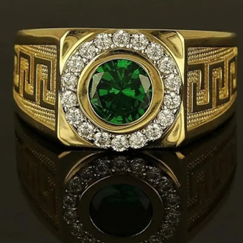 Fashion Men's Classic Gold Color Ring Luxurly Inlaid with Green Stone Rings for Men Party Wedding Ring Anniversary Gift