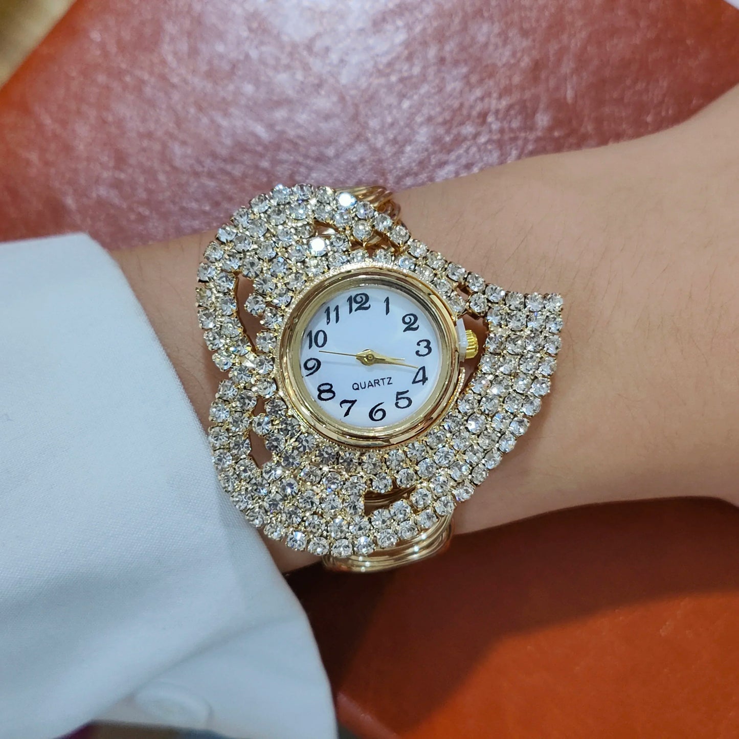 Diamond Women Watches Gold Watch Ladies Wrist Watches Luxury Brand Rhinestone Womens Bracelet Watches Female Relogio