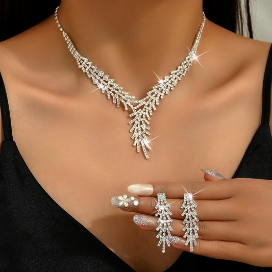 3 Pieces of WOMEN'S Trendy Claw Chain Series Leaf Earrings Necklace Jewelry Set, Wedding Banquet Party Holiday Gifts 1699