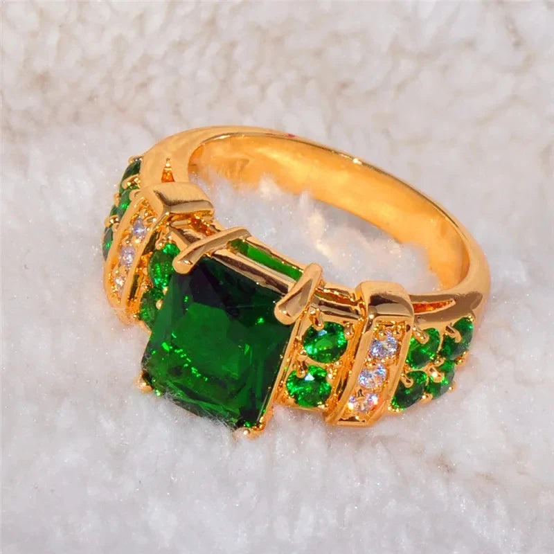 Trendy Green Crystal Ring Charm Gold Color Wedding Ring Women's Luxury Square Zirconia Promise Engagement Ring